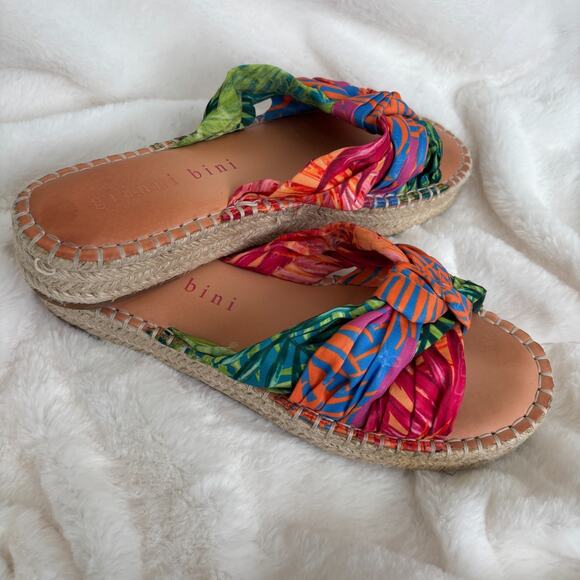 Gianni Bini Tropical Print Knotted Straps Platform Espadrilles Slides Sandal 8 - Picture 2 of 6
